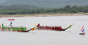 พิจิตรจัดแข่งเรือยาวแชมป์ชนแชมป์