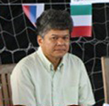นายจะเด็จ เชาวน์วิไล 