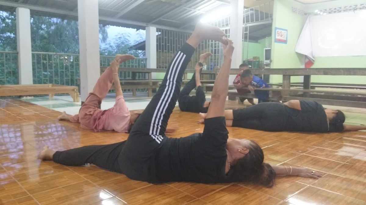 'โยคะ' สร้างสุขเพื่อผู้สูงอายุ thaihealth