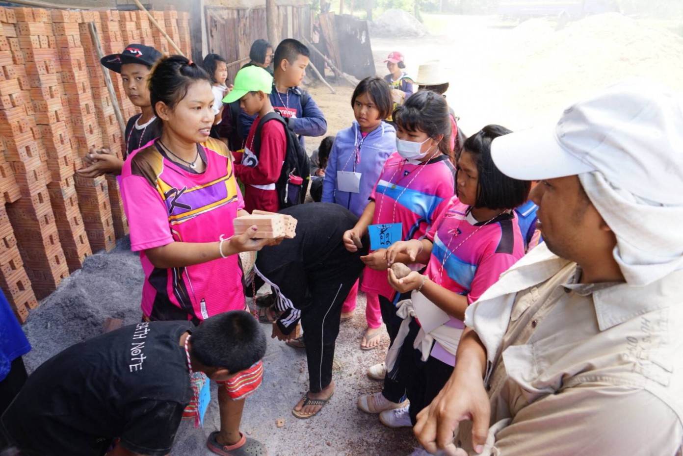 'ปั้นคนปั้นดิน-เป็ดยิ้ม' เรียนรู้อย่างมีความสุข thaihealth