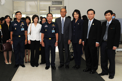 กองทัพไทยไม่หวั่น “รวมพลังสู้หวัด 2009”