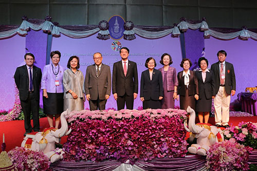 ครูกับศิษย์ ปฏิสัมพันธ์ที่ดีสร้างความสำเร็จ thaihealth