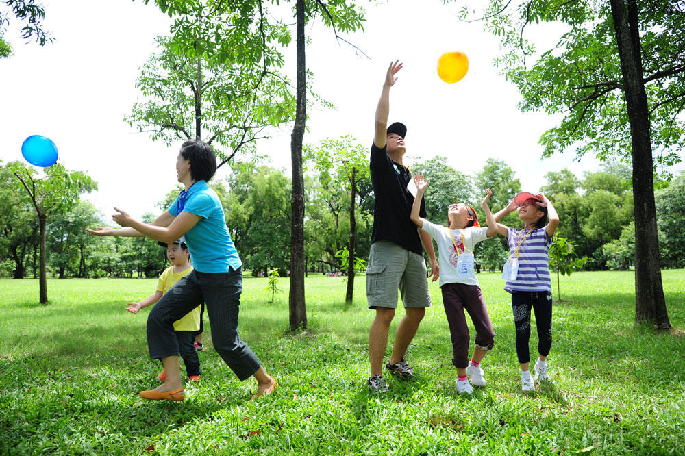 4 เทคนิค กิน กอด เล่น เล่า พัฒนาเด็กไทย thaihealth