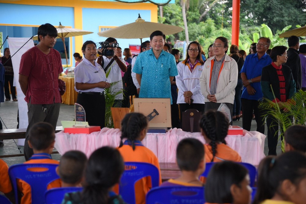 สนช. ลงพื้นที่อุตรดิตถ์ หนุน สสส.แก้ปัญหายาเสพติด thaihealth